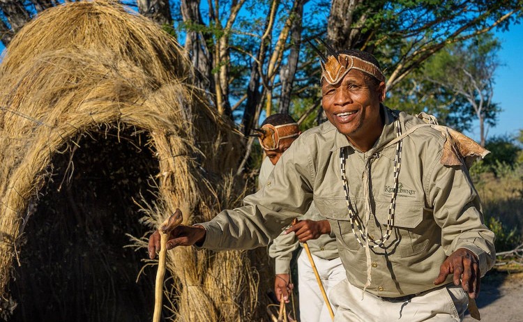 San cultural guide in Botswana